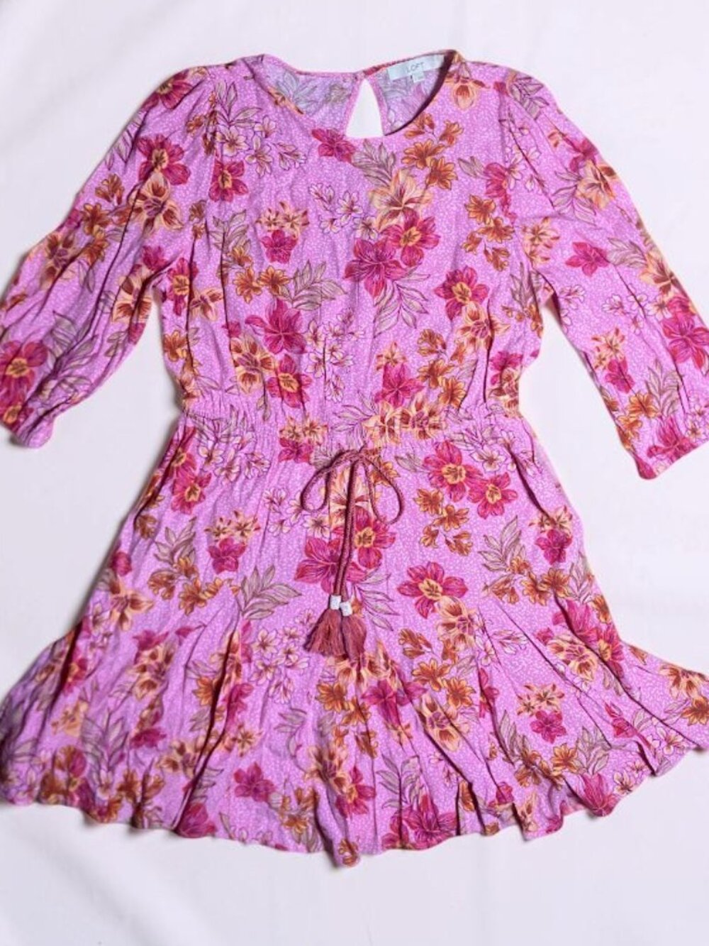 Ann Taylor Loft Pink Floral Dress Large 3/4 Puff Sleeve Ruffle Hem Keyhole Back